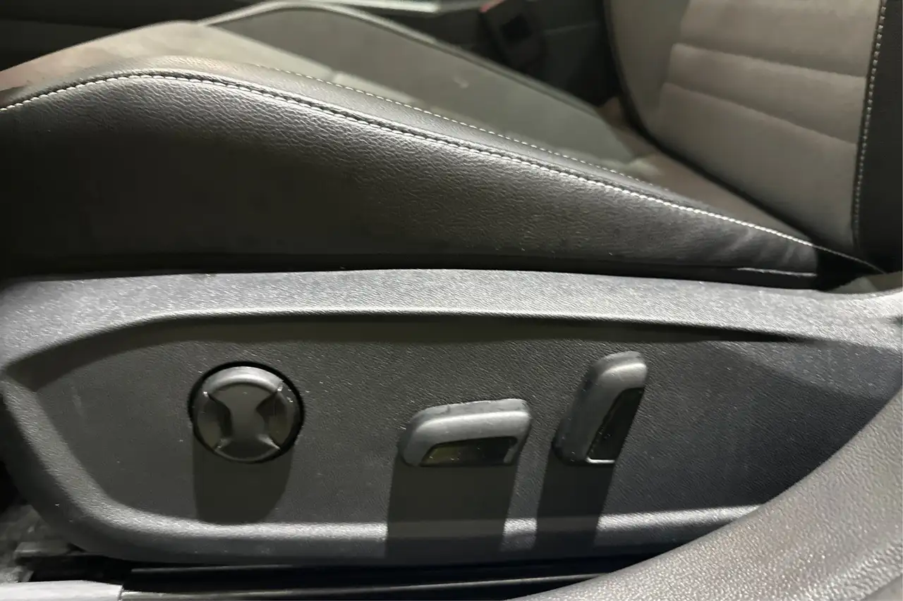 Volkswagen Jetta снимка Volkswagen Jetta