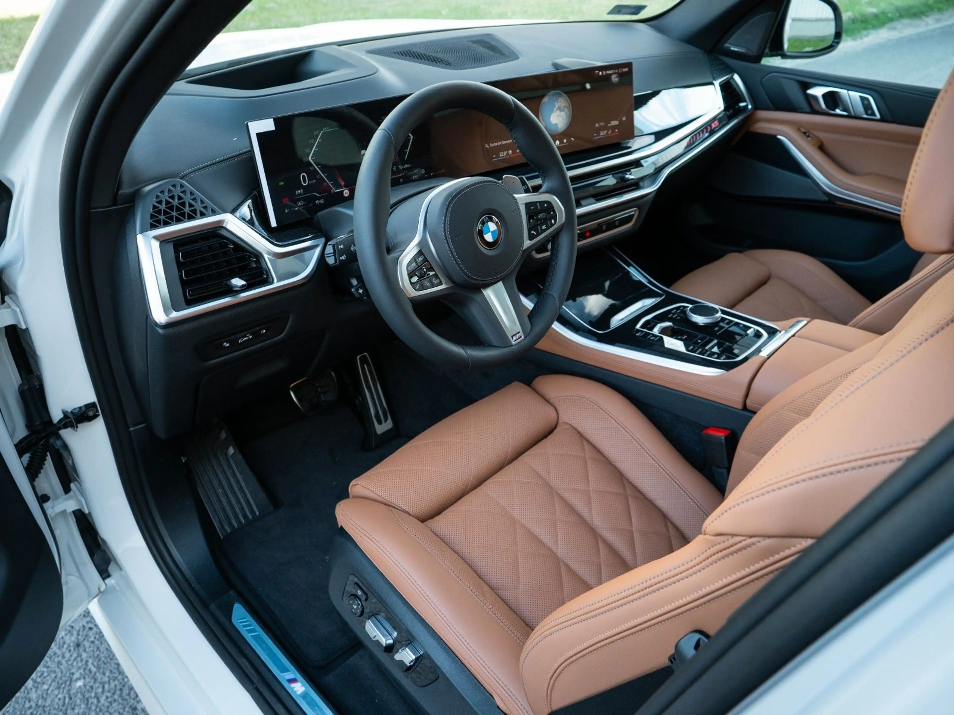 BMW X5 30d M SPORT.LUFTFE.3SITZREIHE.PANO.360°.AHK — photo 11