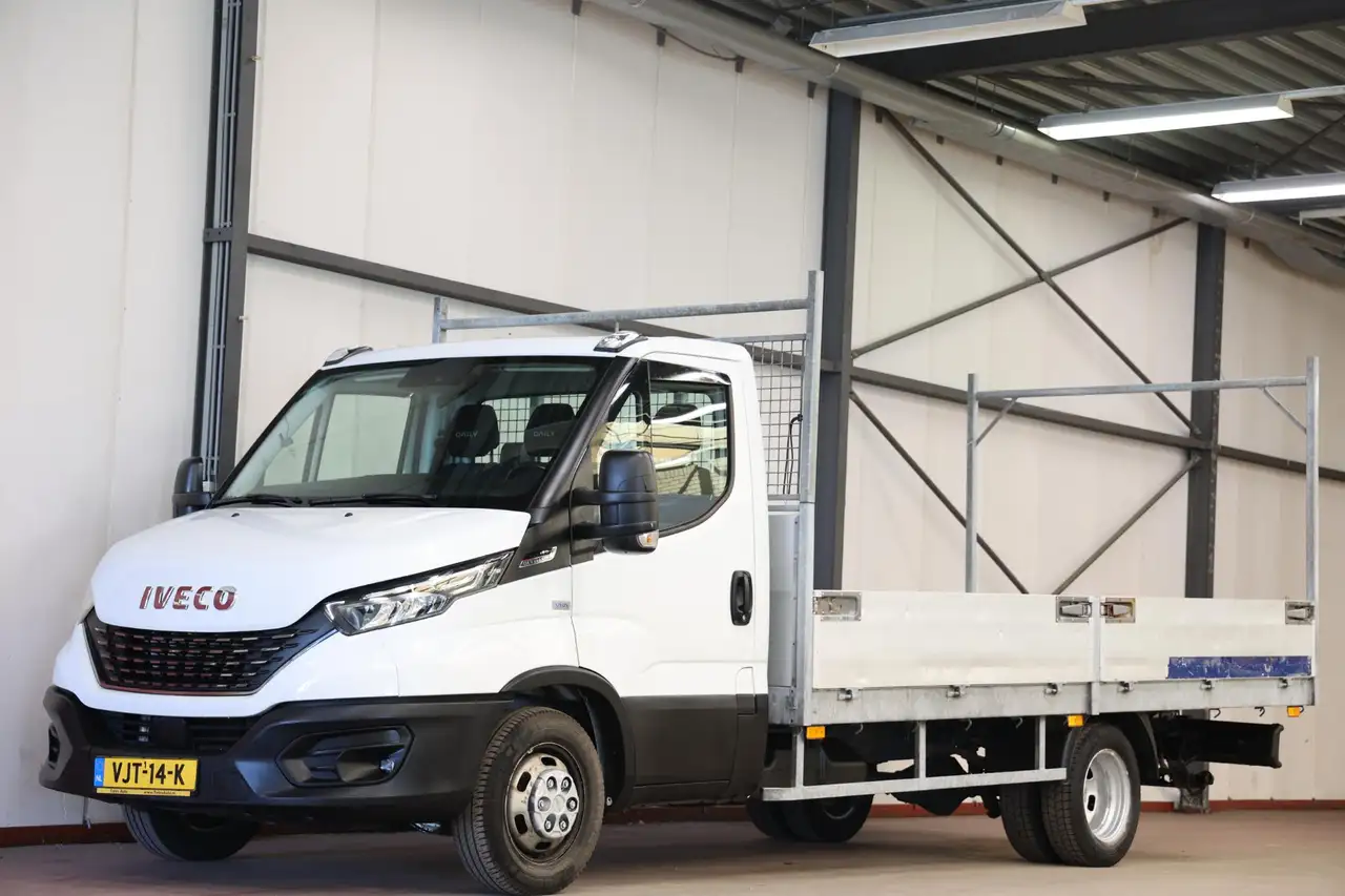 Iveco Daily 2021 — фото 17