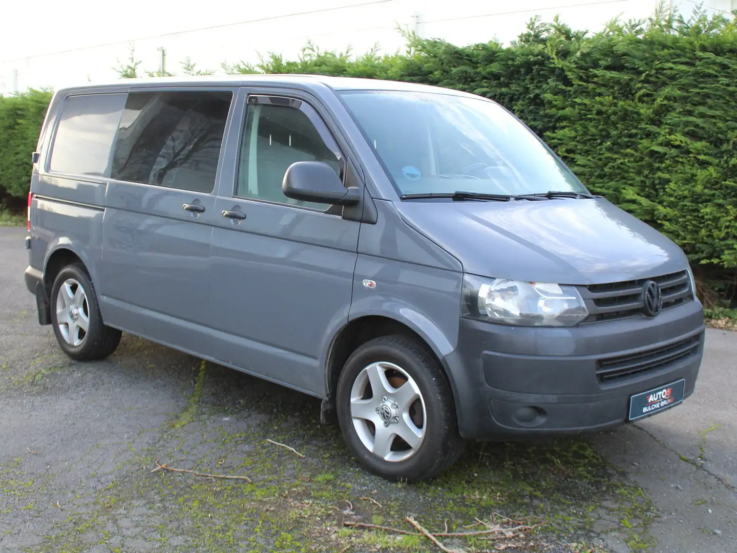 Volkswagen T5 Transporter Woonwagen 2.0 CR TDi Trendline Серый - 1