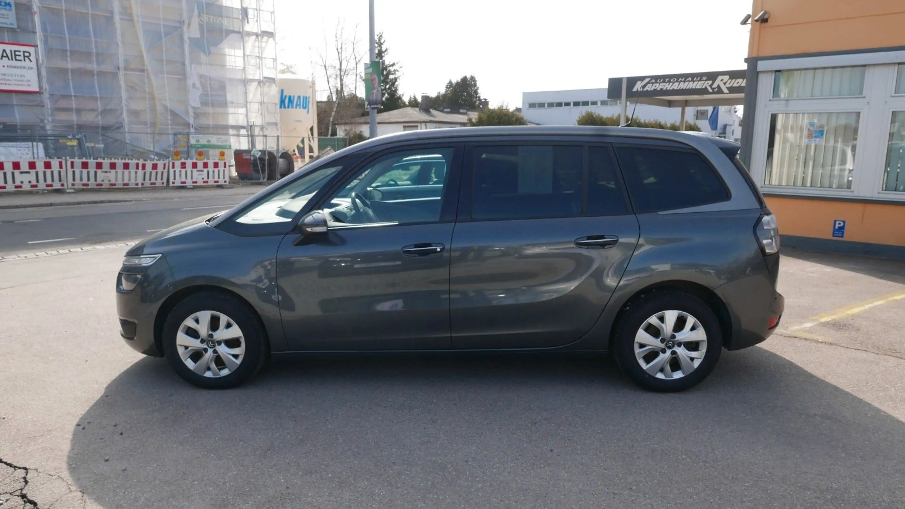 Citroen Grand C4 Picasso /Spacetourer Selection — photo 10