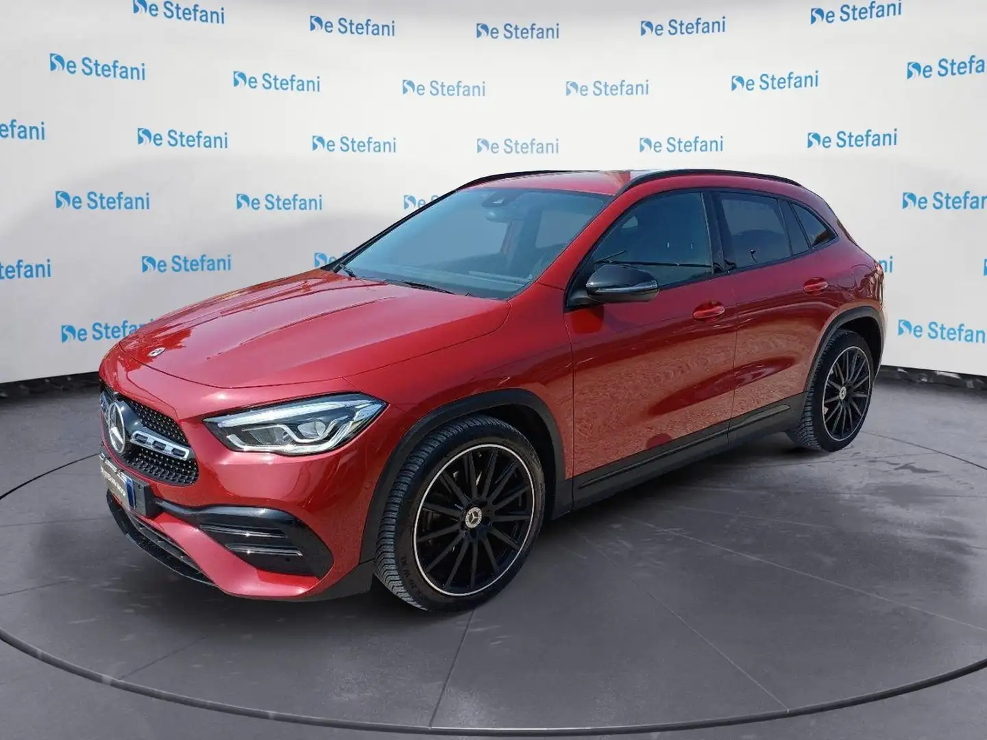Mercedes-Benz GLA 180 GLA 180 d Automatic Premium NIGHT-PACK Rosso - 1