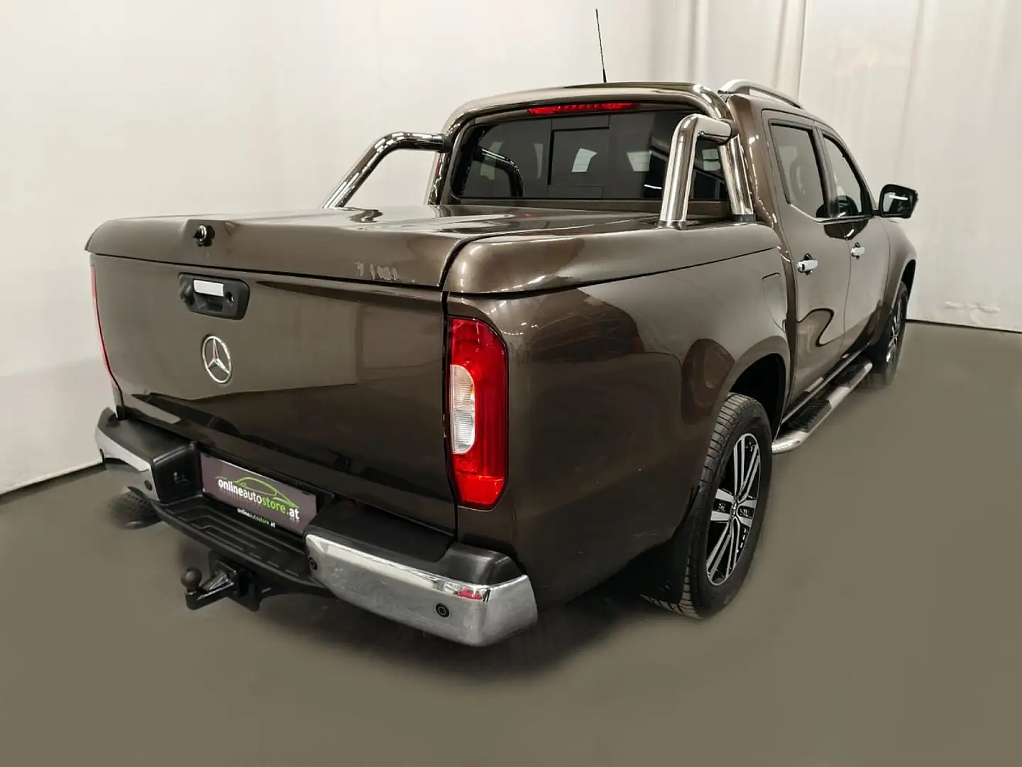 Mercedes-Benz X 350 X 350d V6  Power Edition 4MATIC Aut.  37.400,- ... Braun - 2