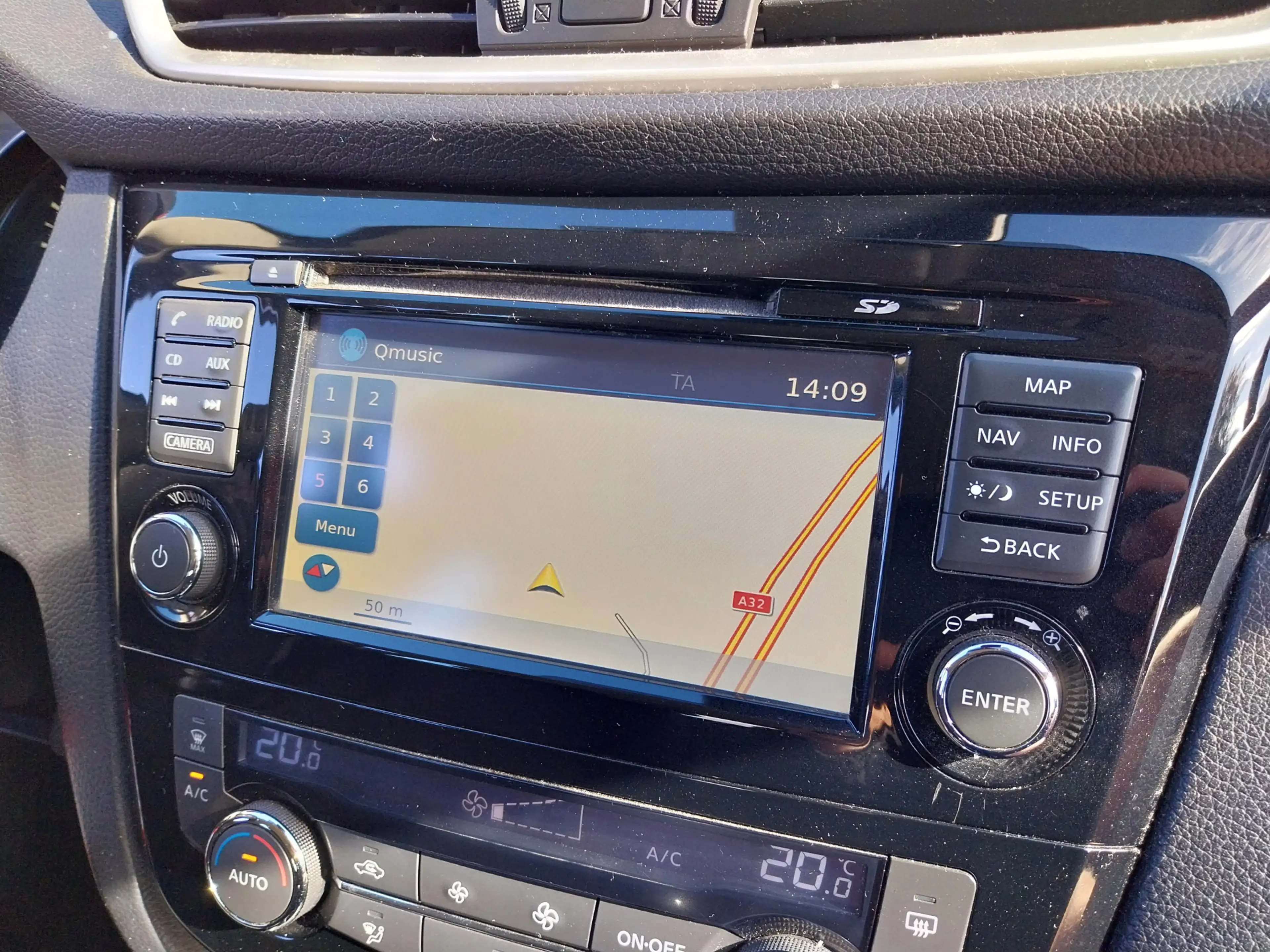 Nissan Qashqai 1.2 Acenta LED CAMERA TREKHAAK CRUISE ECC NAVI — photo 10