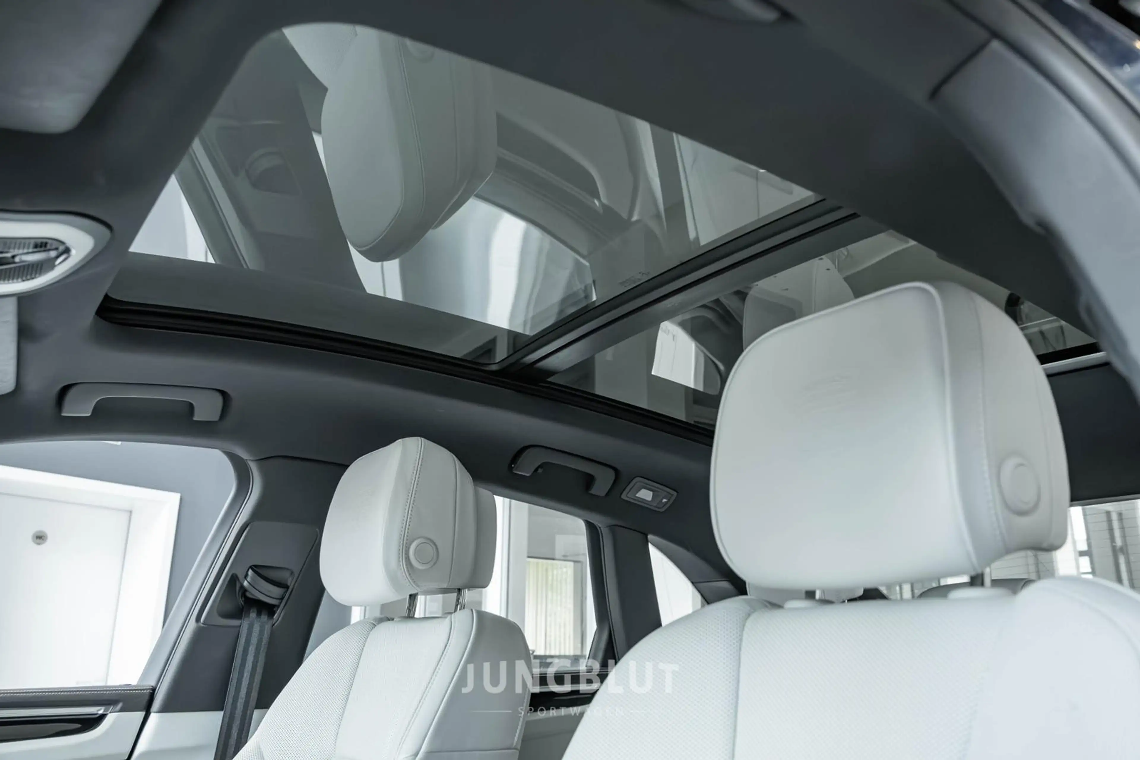Porsche Macan S PTV PLUS + 20" + LED + BOSE + 1.HAND + MWST + AP — photo 8