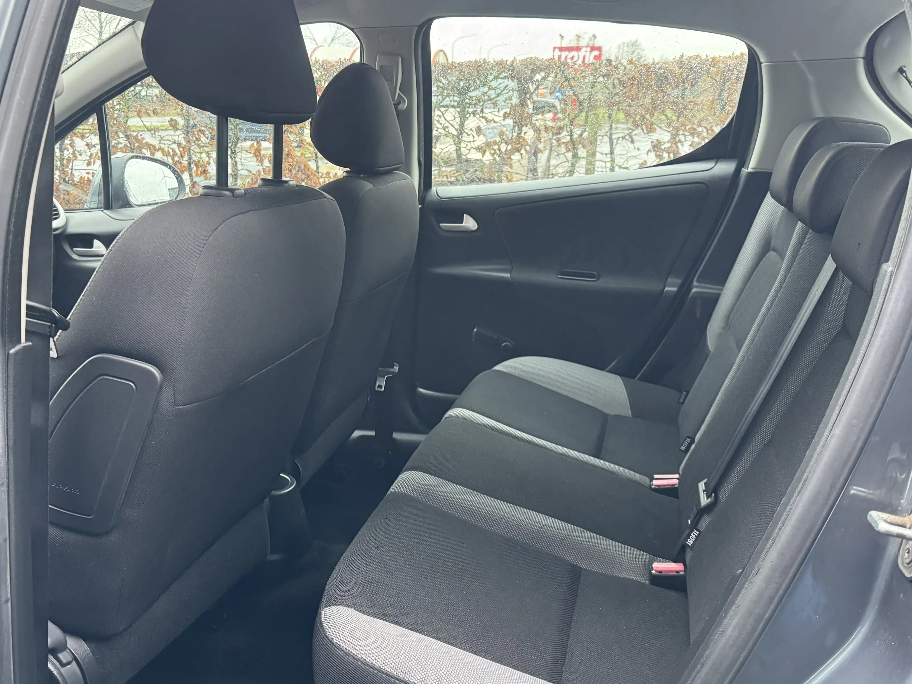 Peugeot 207 1.4i GARANTI RADIO CD CLIM CARNET — photo 11