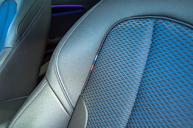 BMW X2 view 23