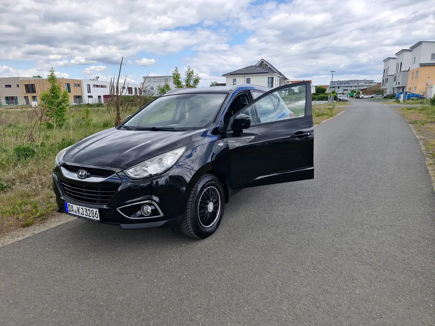 Hyundai iX35 ix35 1.6 2WD Comfort Schwarz - 2