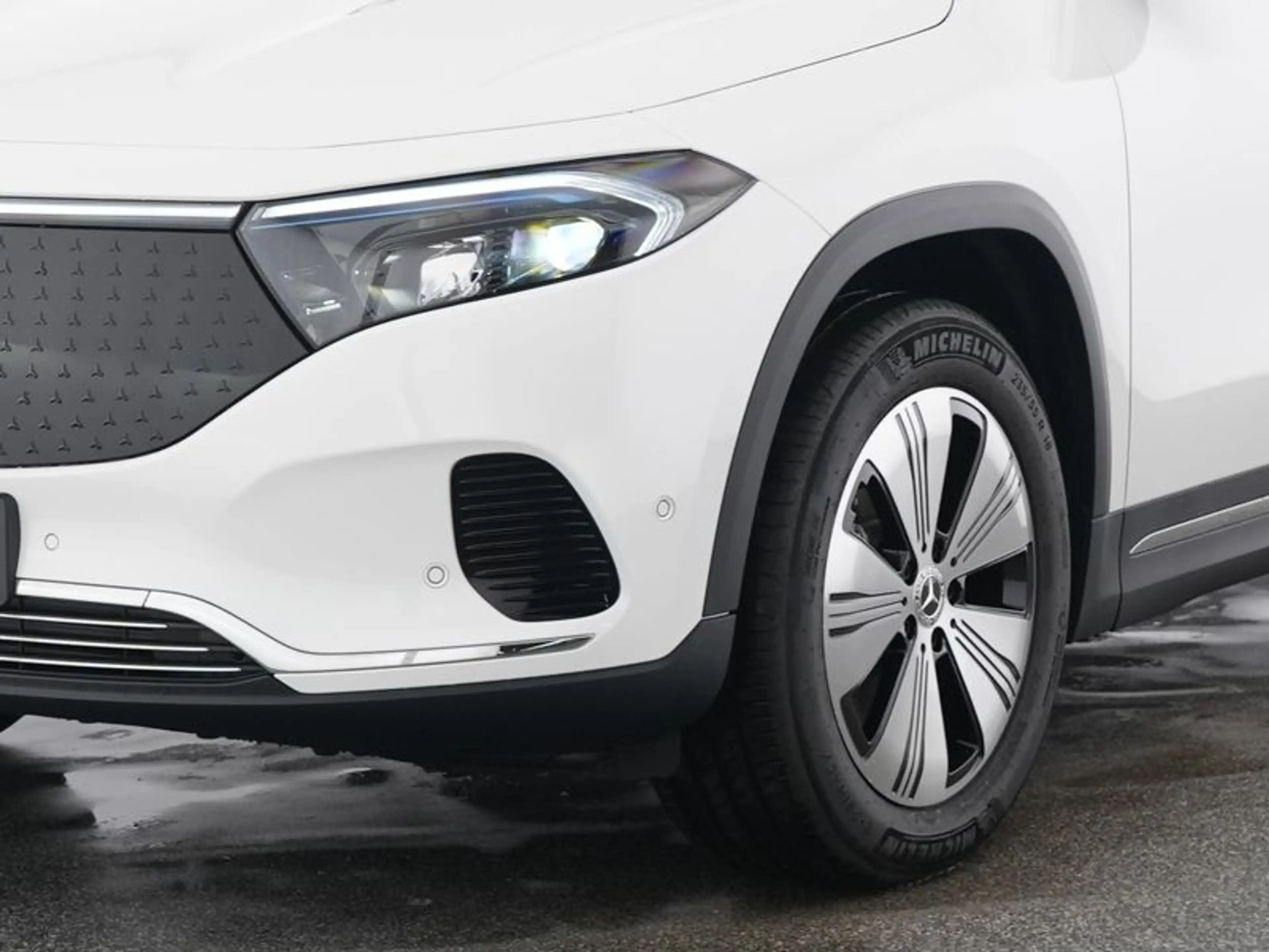 Mercedes-Benz EQA 250 + Progressive*Advanvced*LED*Kamera*DAB* — photo 3