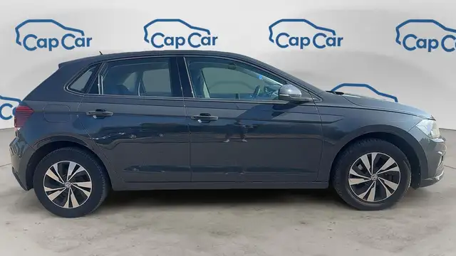 Volkswagen Polo view 4