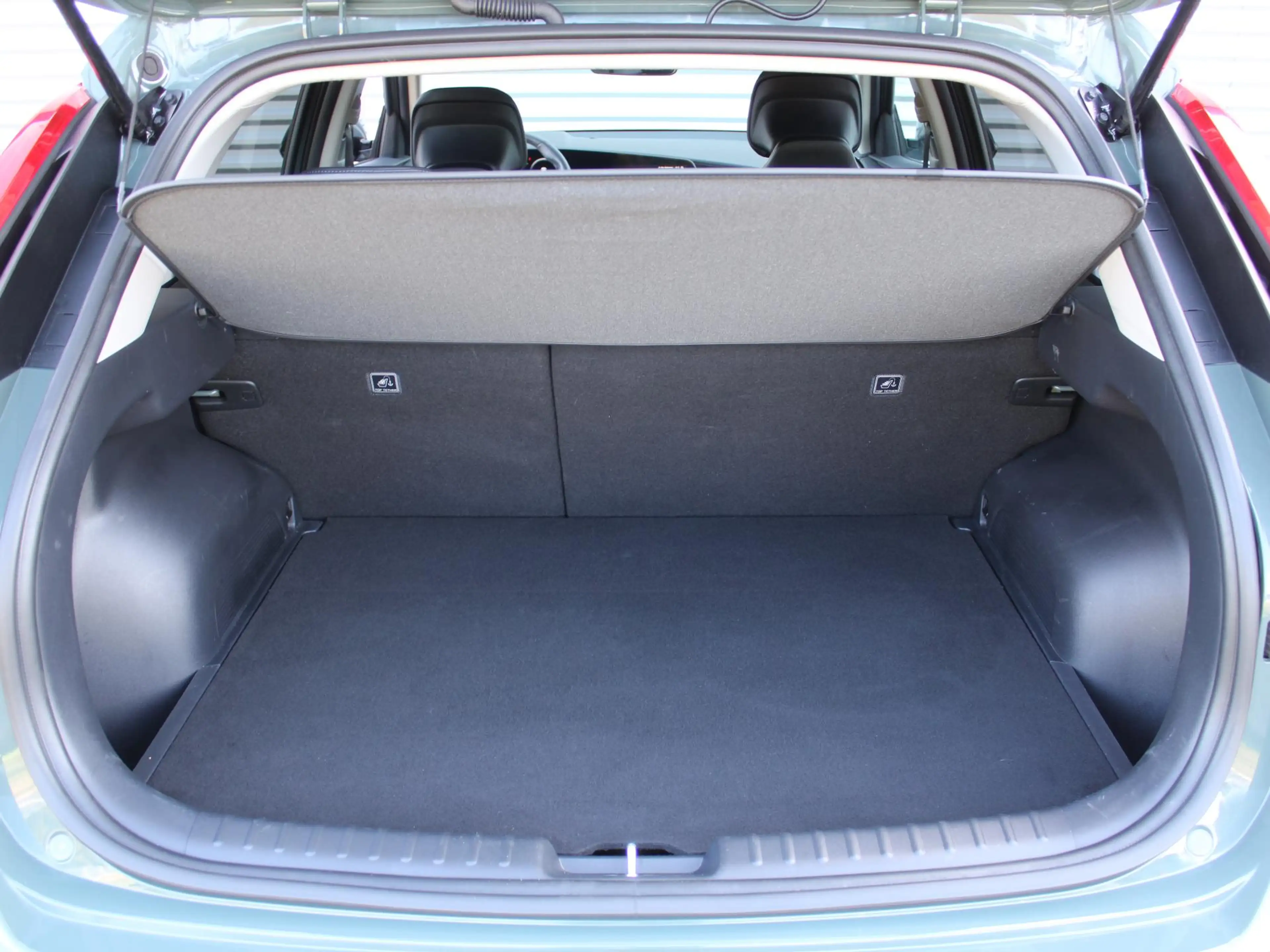 Kia e-Niro EV Air 64.8 kWh | Navi | Airco | Stuur/stoel verwa — photo 32