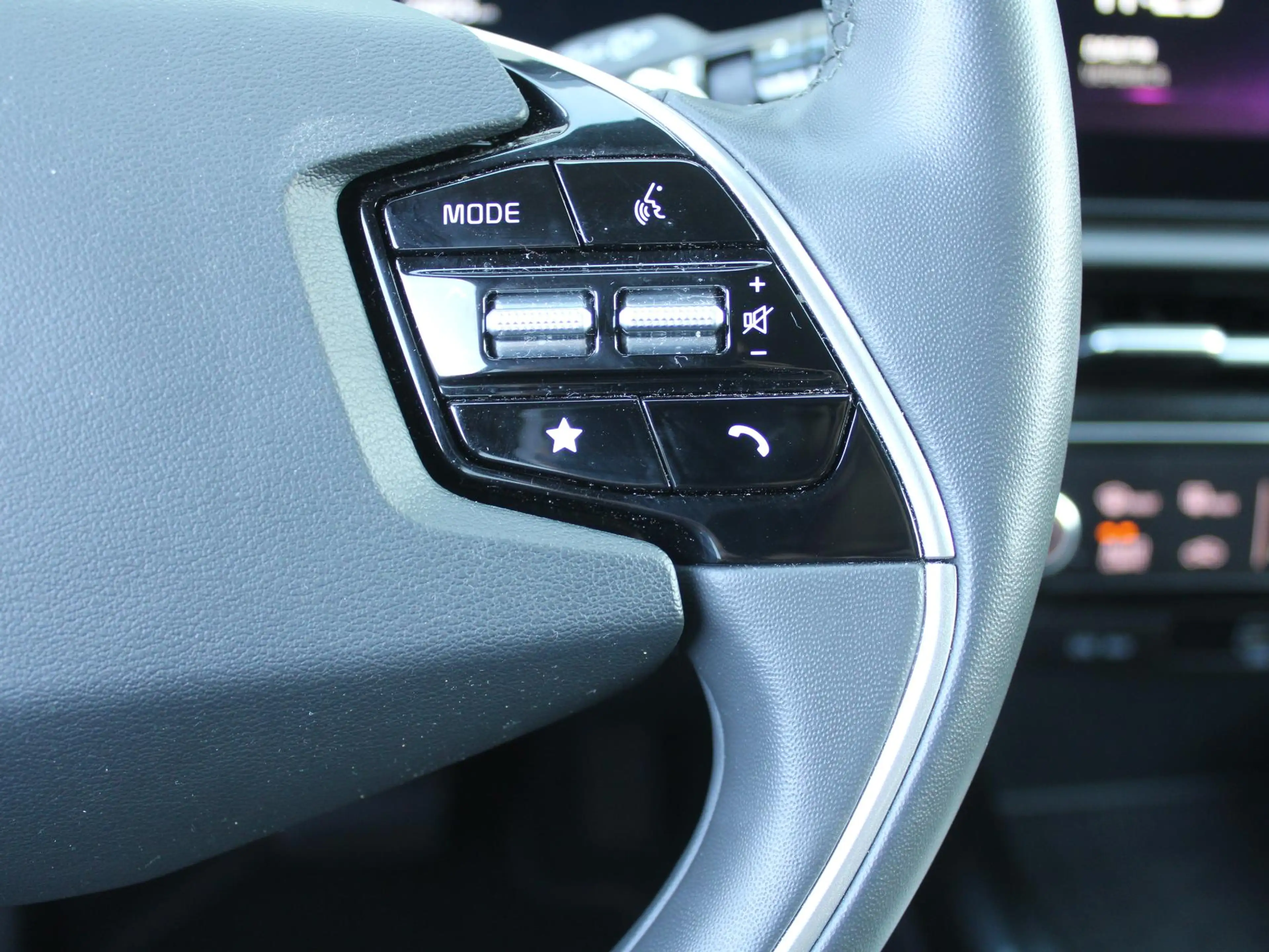 Kia e-Niro EV Air 64.8 kWh | Navi | Airco | Stuur/stoel verwa — photo 13