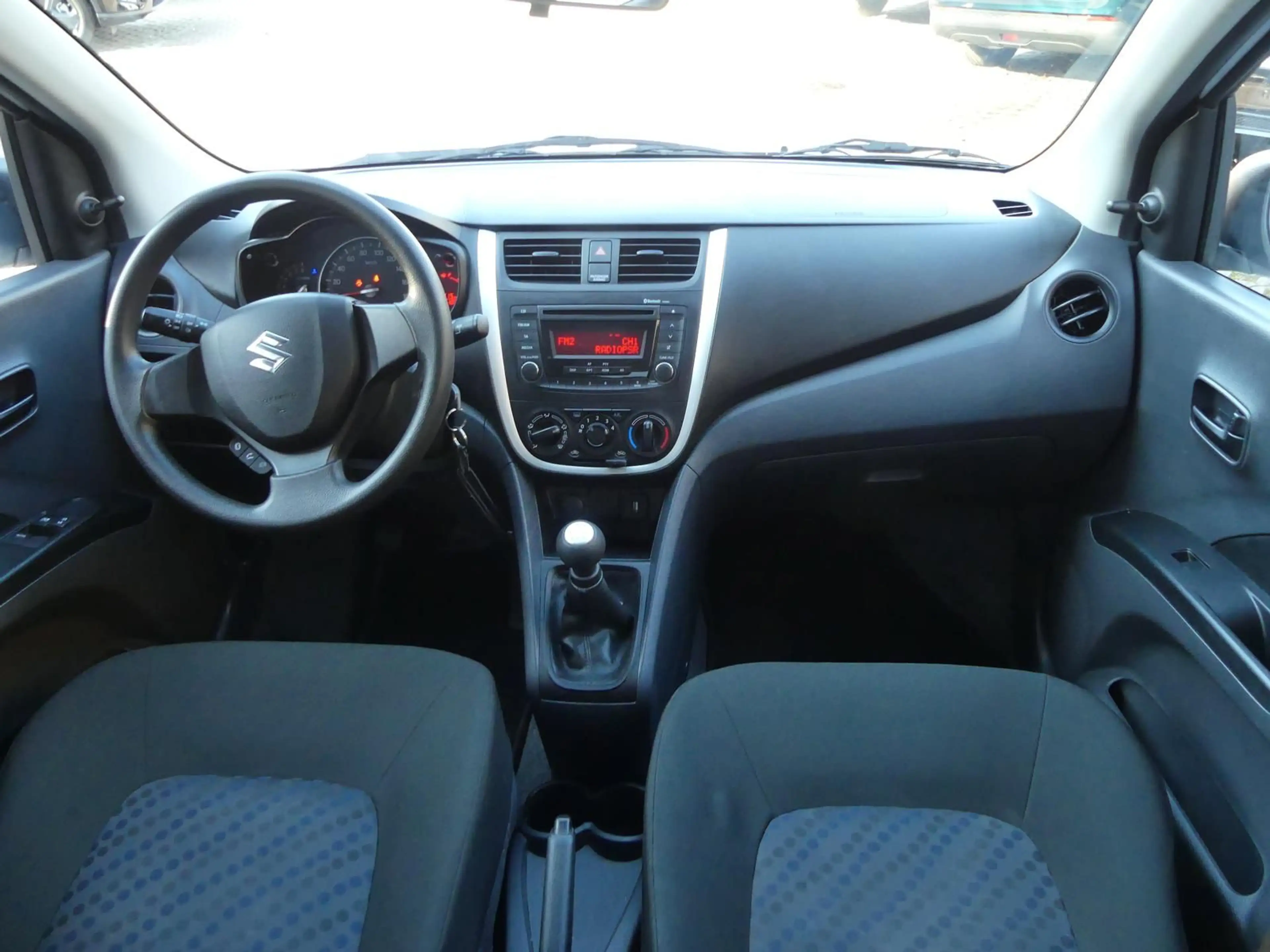Suzuki Celerio *1.0*SHZ*Bluetooth*Klima*USB*Freisprech — photo 15