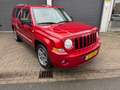Jeep Patriot 2.4 Limited Liberty Rood - thumbnail 2