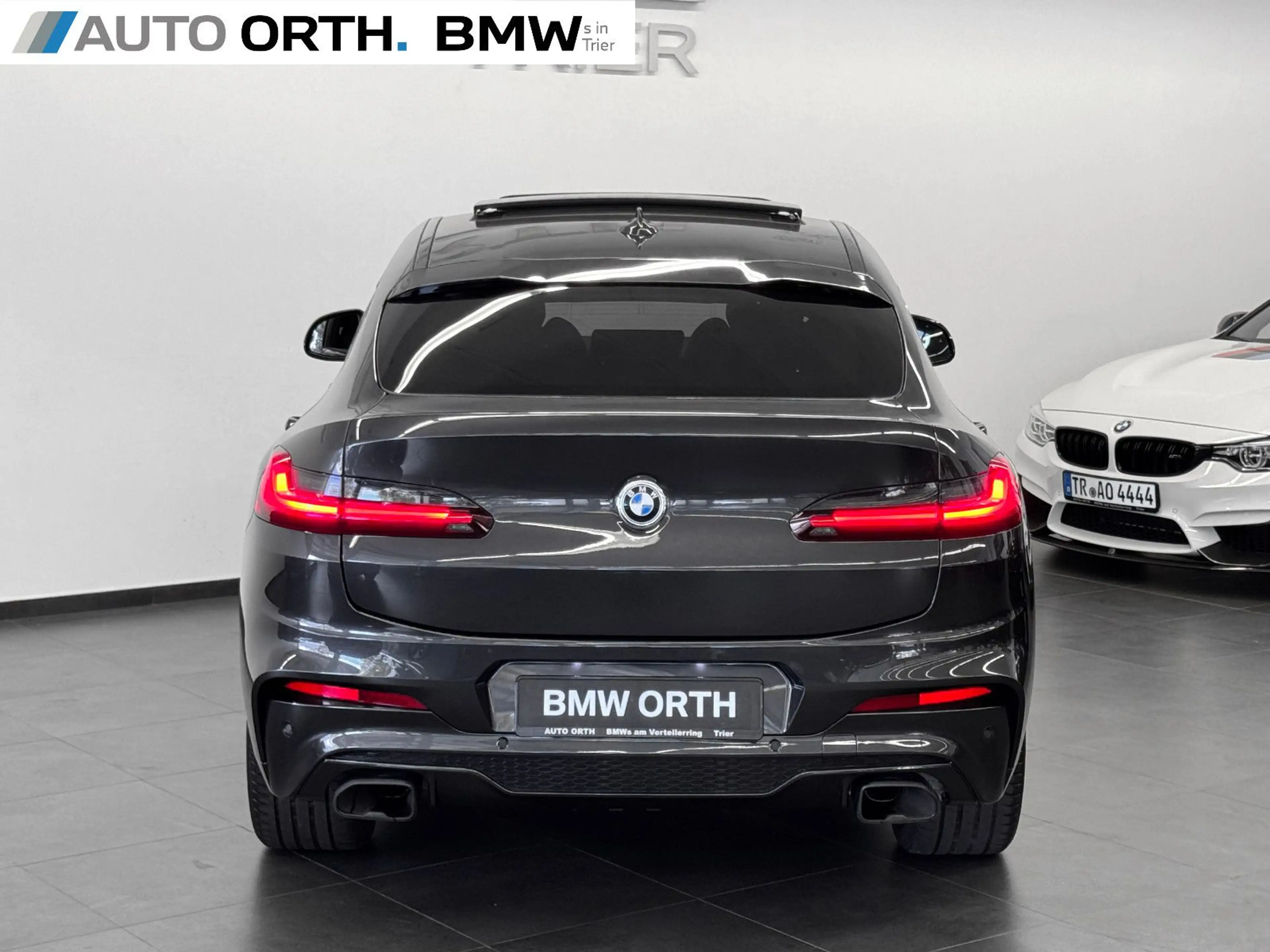 BMW X4 M d LEDER LC-PROF PANO HUD DR.ASS. 21" h/k — photo 9