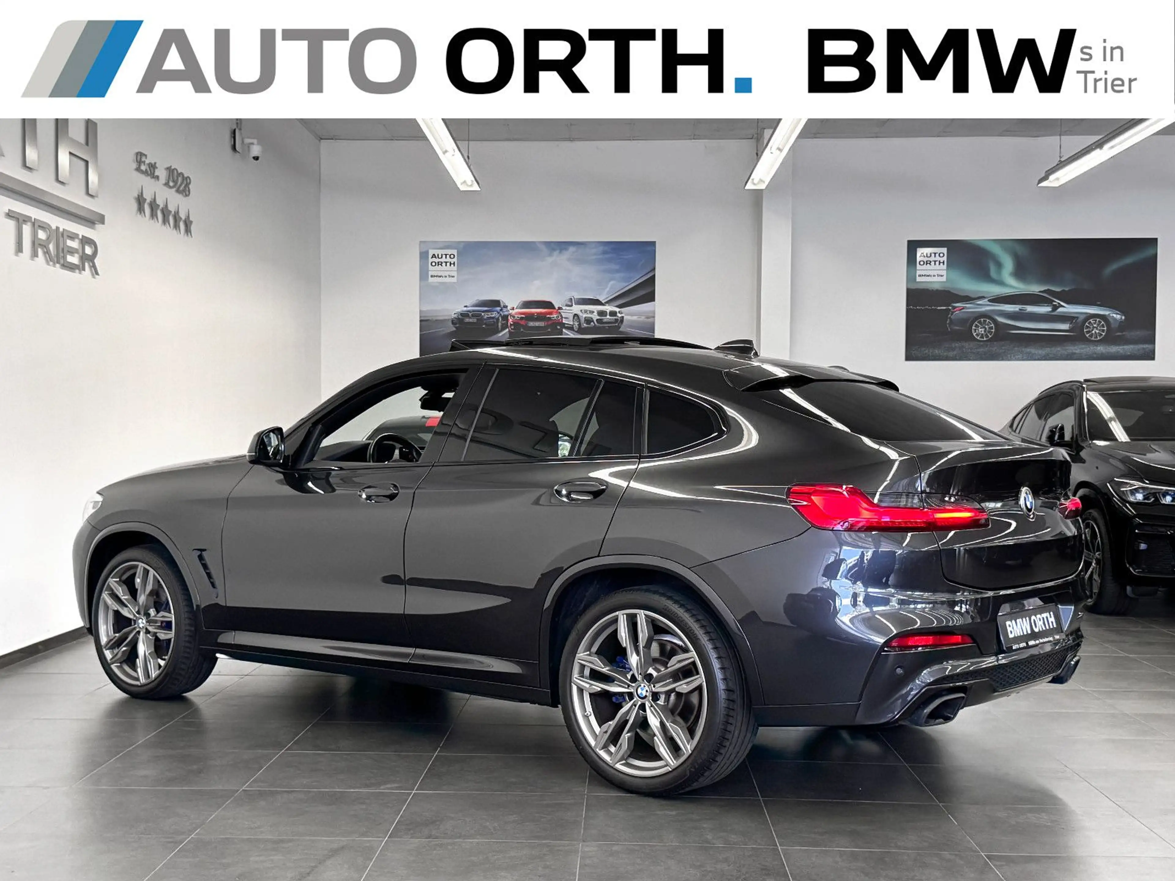 BMW X4 M d LEDER LC-PROF PANO HUD DR.ASS. 21" h/k — photo 4