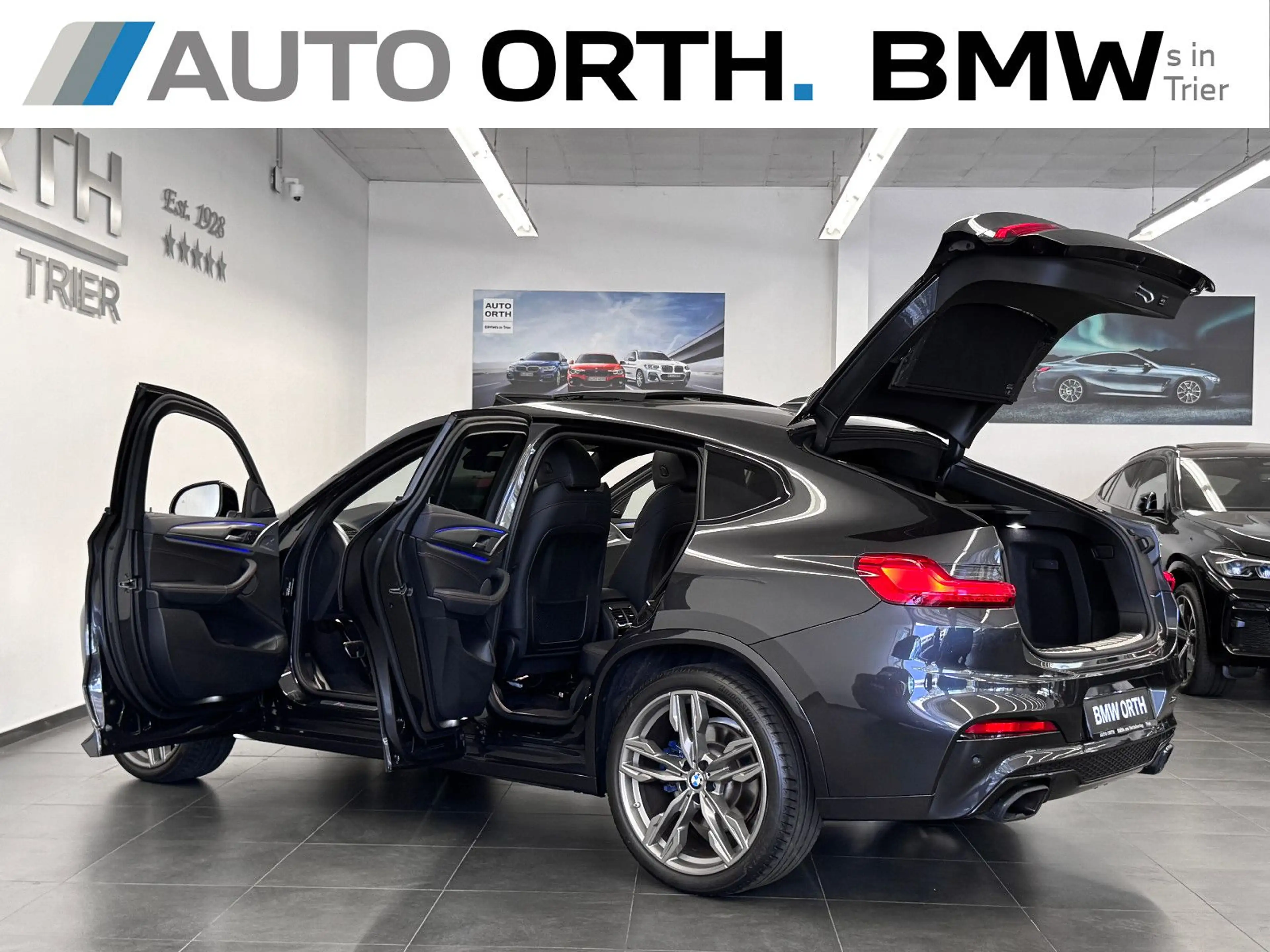 BMW X4 M d LEDER LC-PROF PANO HUD DR.ASS. 21" h/k — photo 10