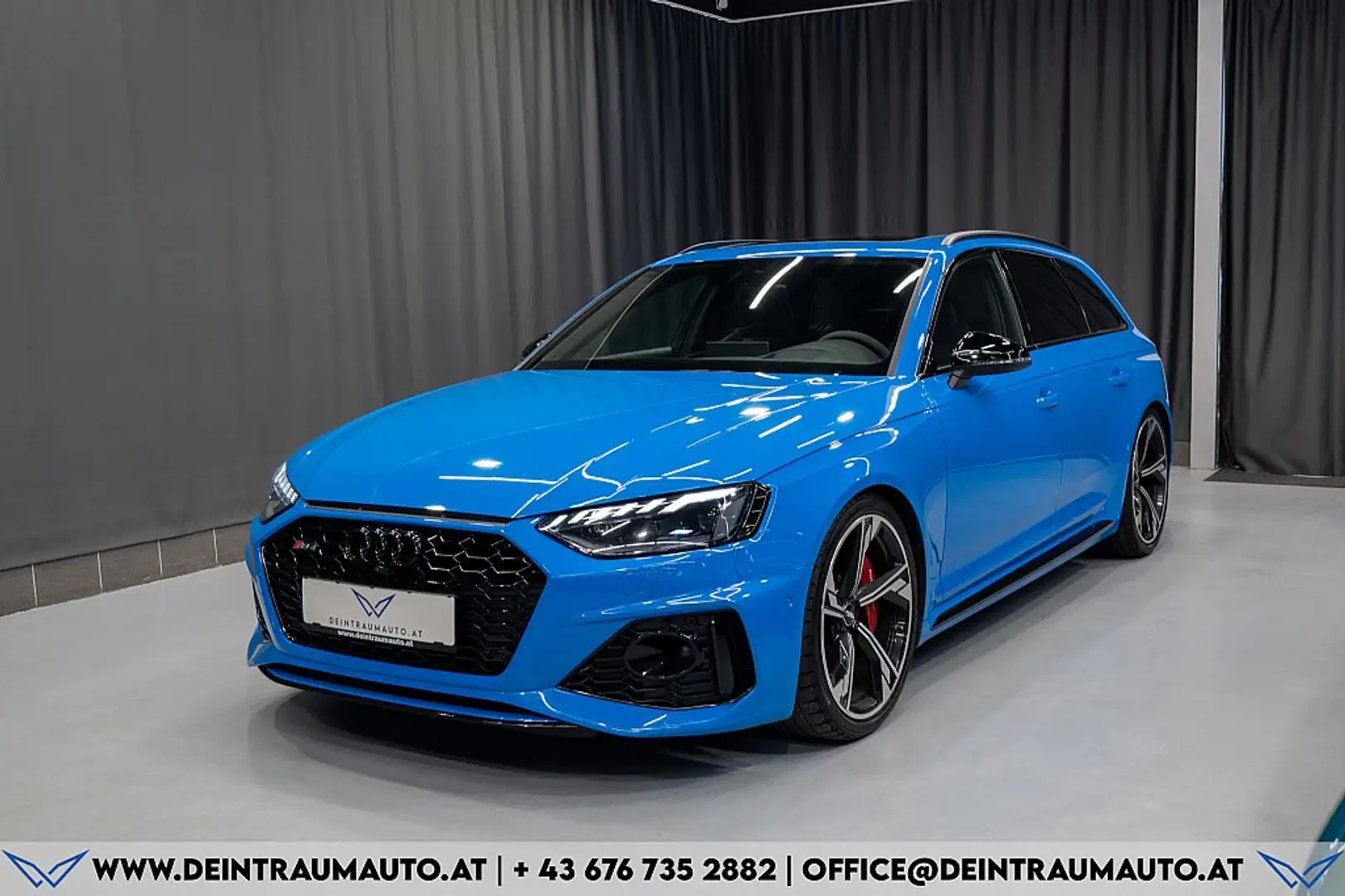 Audi RS4 Avant TFSI Tiptronic*KERAMIK*PANO*HEAD-UP*B&O* Blau - 1