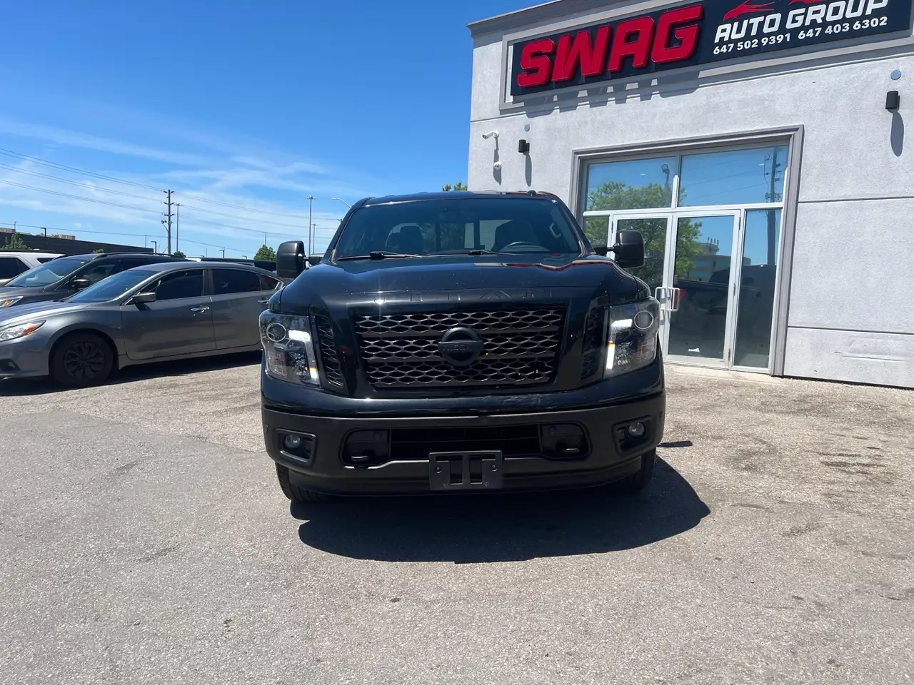 Nissan Titan снимка Nissan Titan