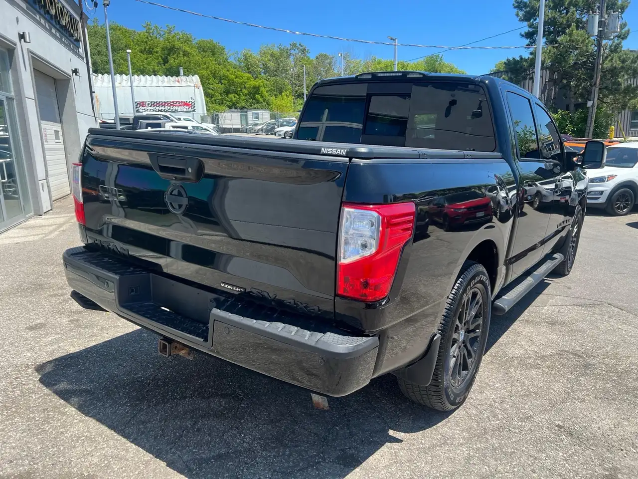 Nissan Titan снимка Nissan Titan