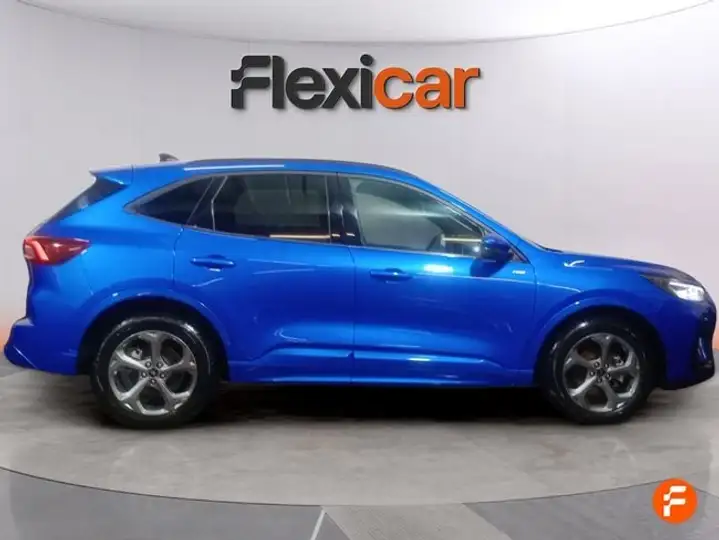 Ford Kuga ST-Line 1.5 EcoBoost 2025, foto 4