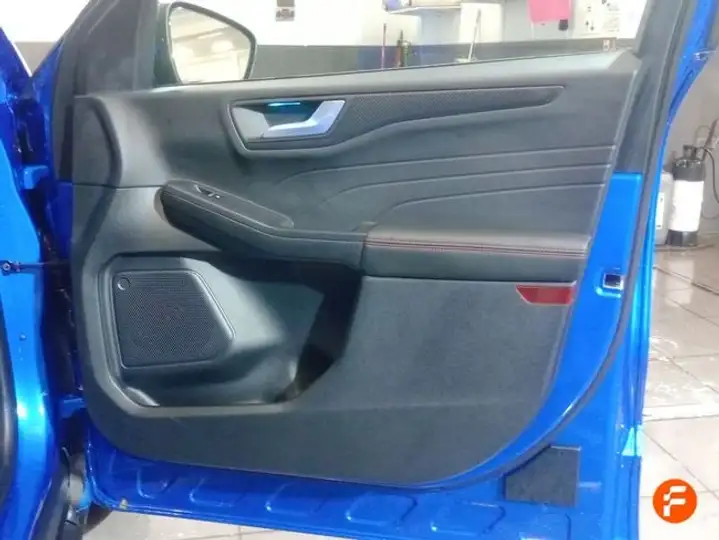 Ford Kuga ST-Line 1.5 EcoBoost 2025, foto 21