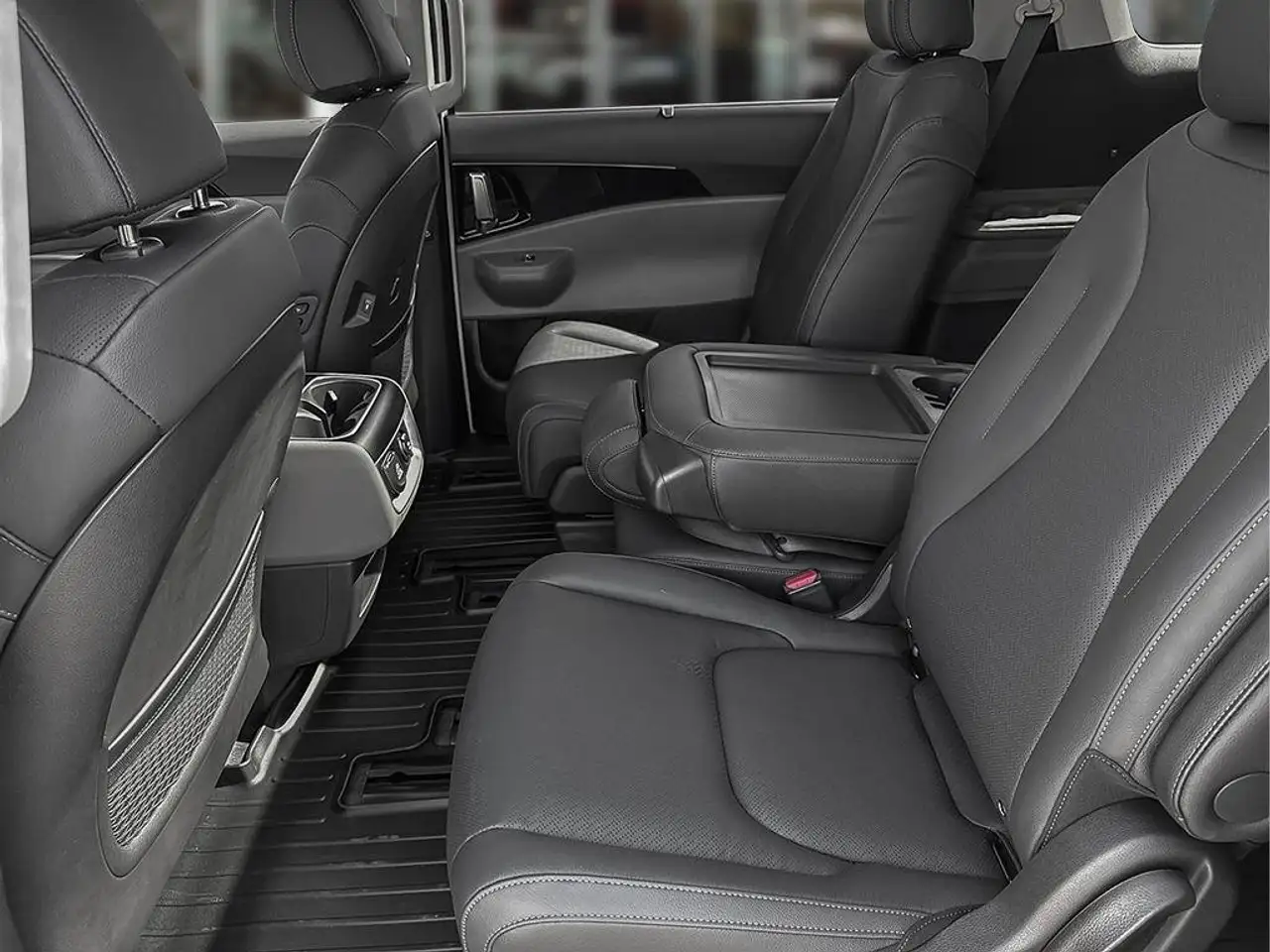 Kia Carnival fotografie Kia Carnival