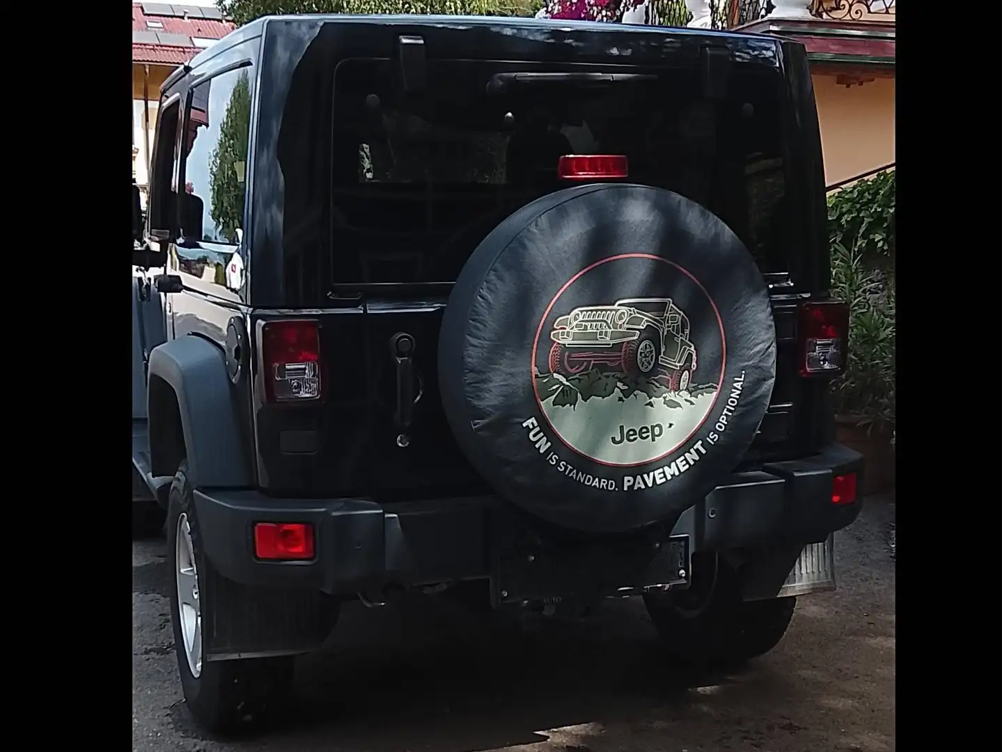Jeep Wrangler Wrangler Rubicon 2,8 CRD Aut. Rubicon Schwarz - 2