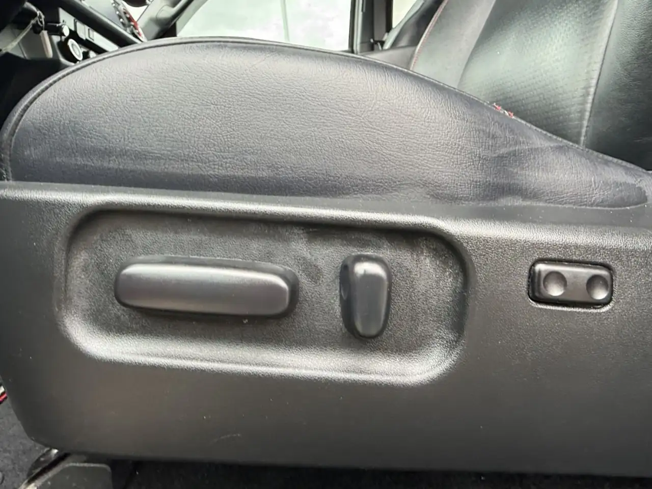 Toyota Tacoma снимка Toyota Tacoma