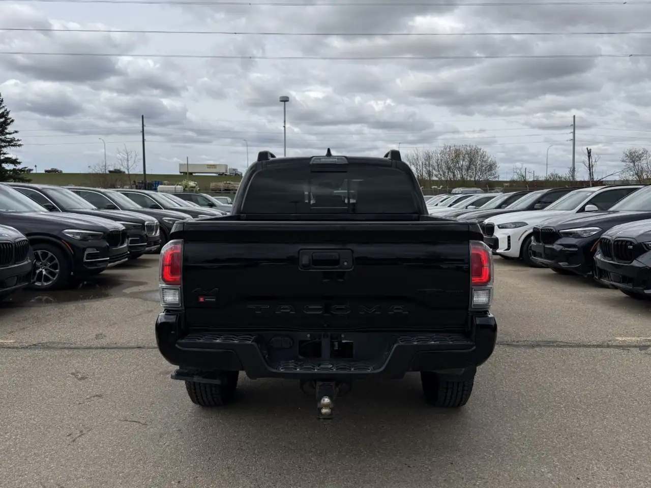 Toyota Tacoma снимка Toyota Tacoma