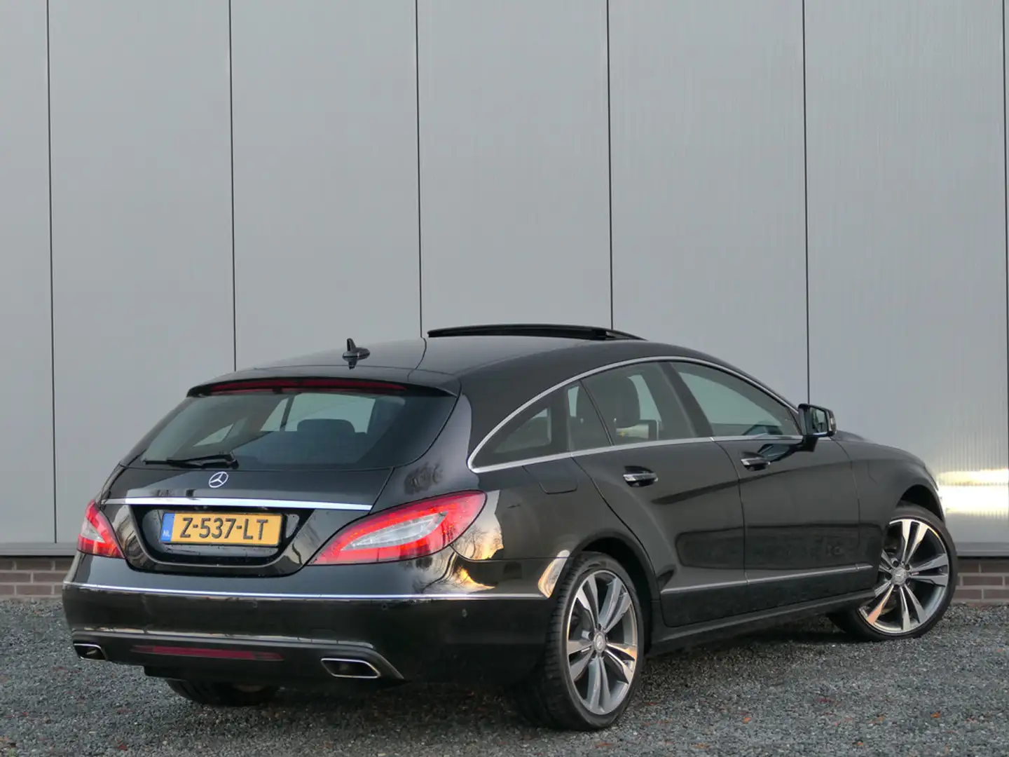 Mercedes-Benz CLS 400 Shooting Brake Schuifdak / Luchtvering / Harman Ka Noir - 2