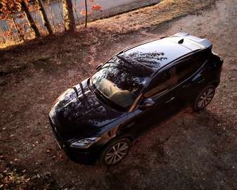 2.0DI4 D240 R-Dynamic S AWD Aut.