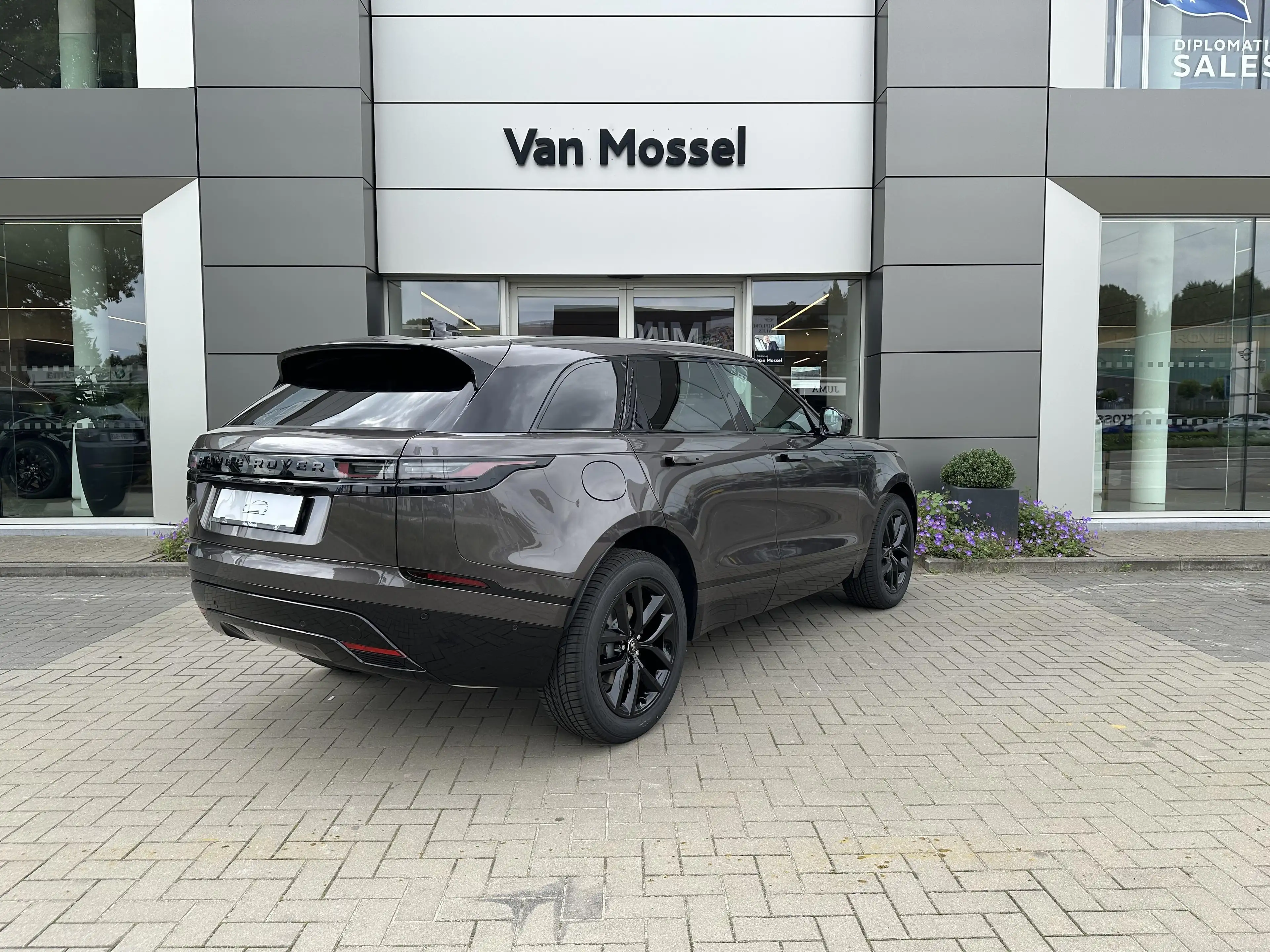 Land Rover Range Rover Velar P400e Dynamic SE AWD Auto. 26MY Blind Spot Assit | — photo 5