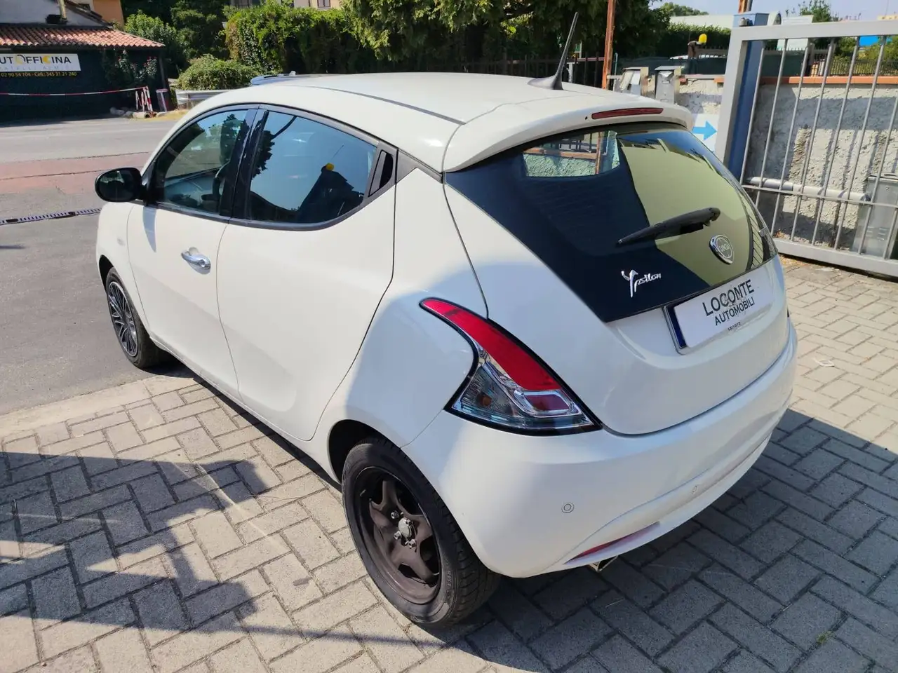 Lancia Ypsilon 2022 — фото 8