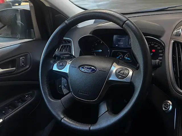 Ford Kuga view 11