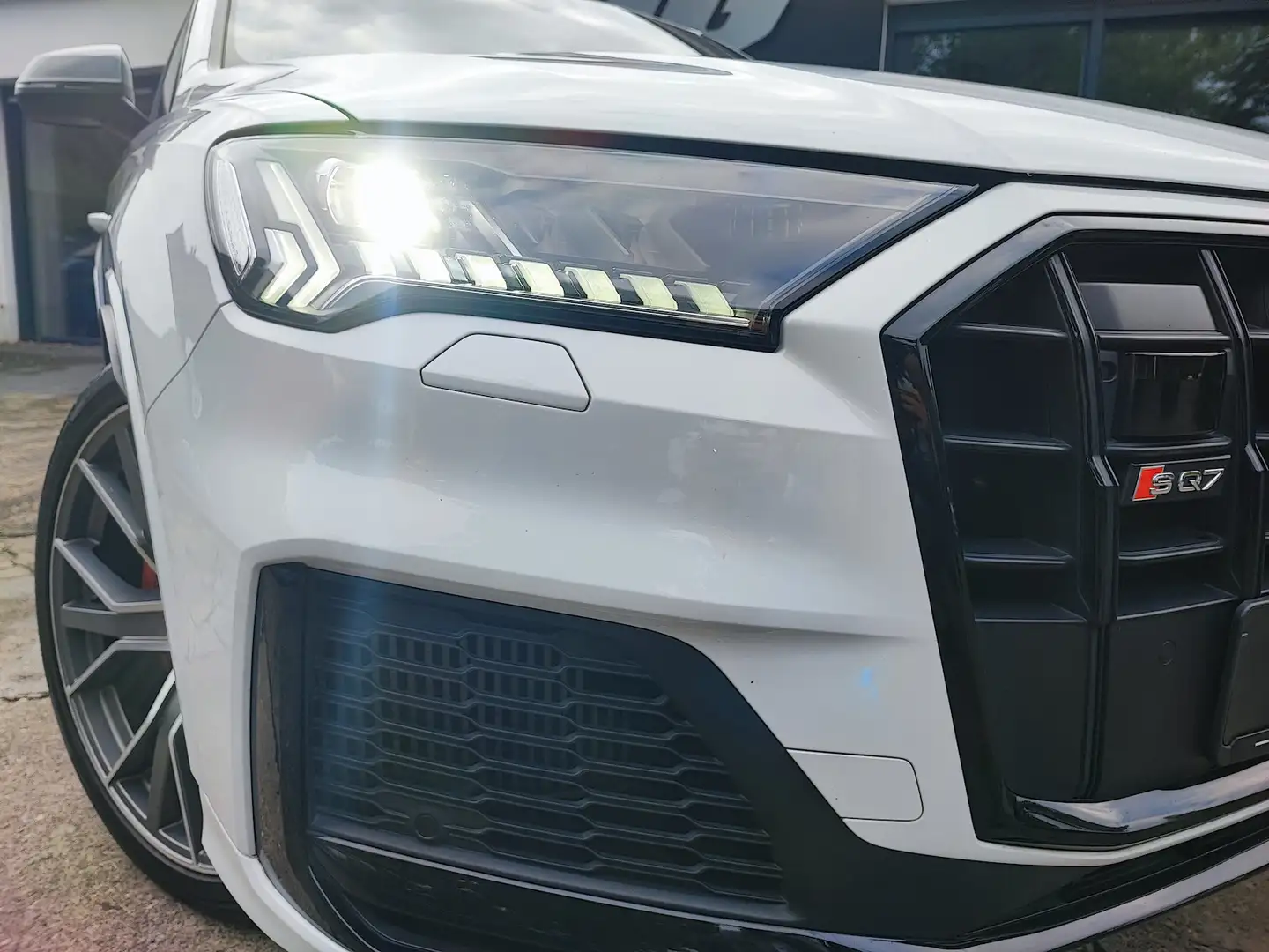 Audi SQ7 4.0 TDI V8 BiT Blanc - 1