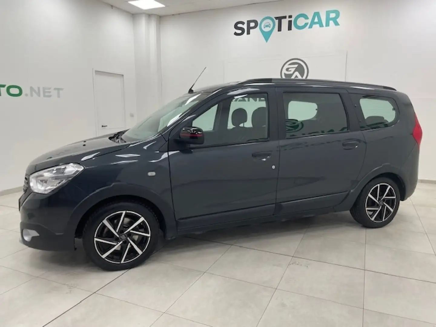 Dacia Lodgy -  Stepway 1.5 blue dci Techroad 115cv 7p.ti - 2