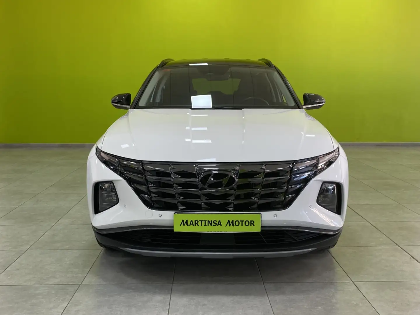 Hyundai TUCSON 1.6 TGDI 48V Tecno 2C 4x2 DT Blanco - 2