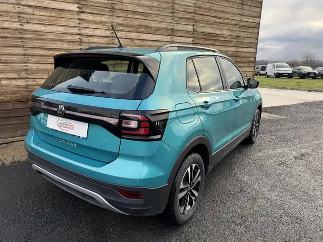 Volkswagen T-Cross view 10