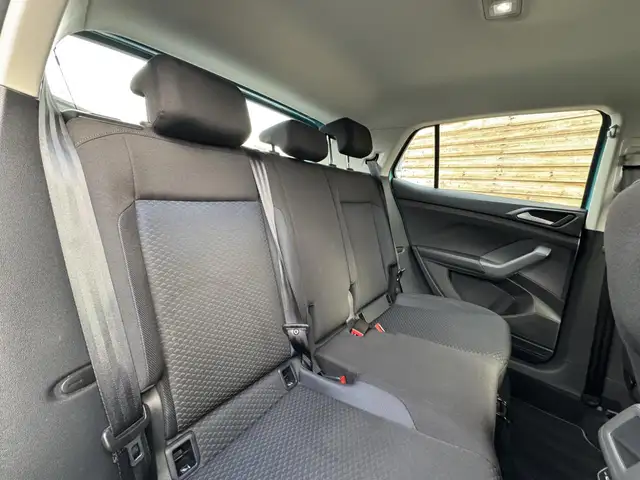 Volkswagen T-Cross view 13
