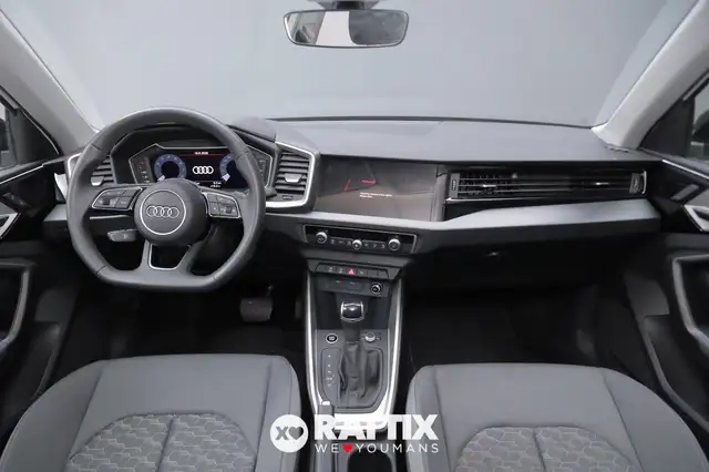 Audi A1 view 8