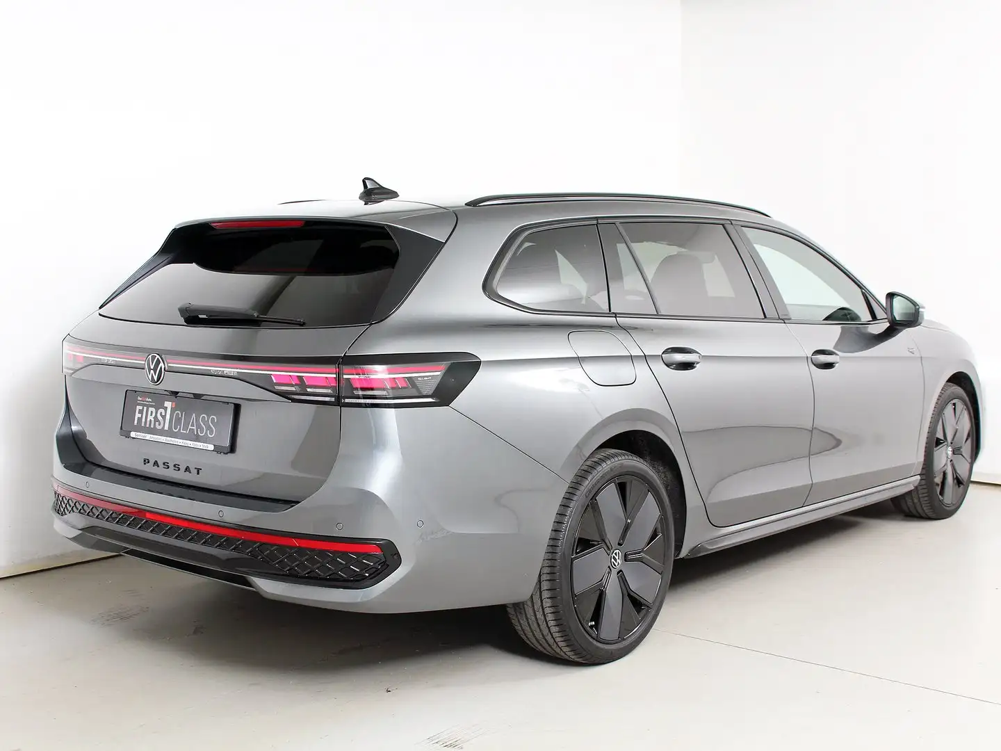 Volkswagen Passat Variant Sport eHybrid 150kW Grigio - 2