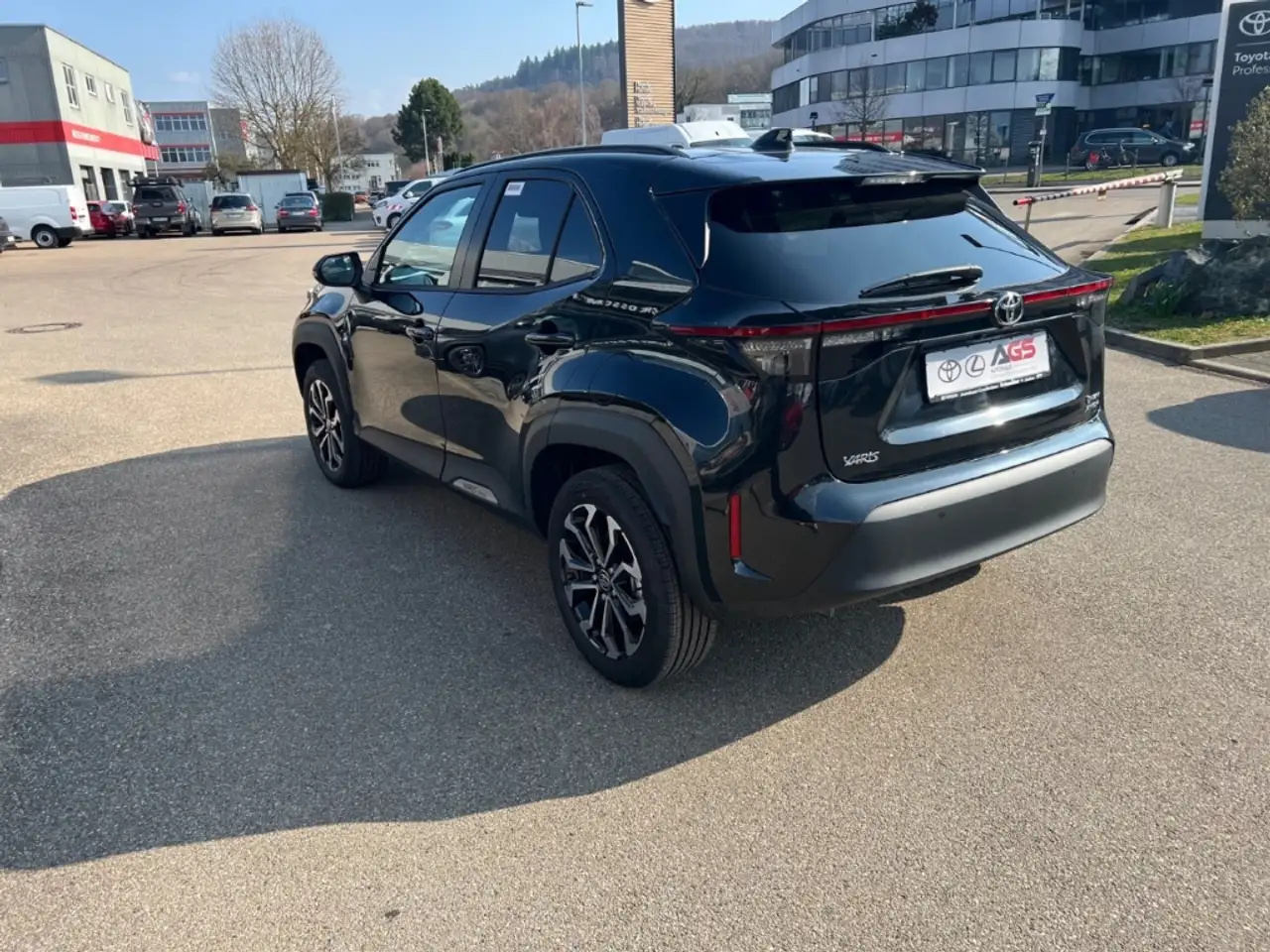 Toyota Yaris Cross 1,5l Teamplayer 4x4 Hybrid Safety + Winter 5