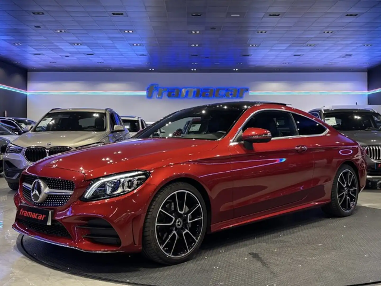 Mercedes-Benz C 220 Coupé 220d 9G-Tronic Rojo - 1