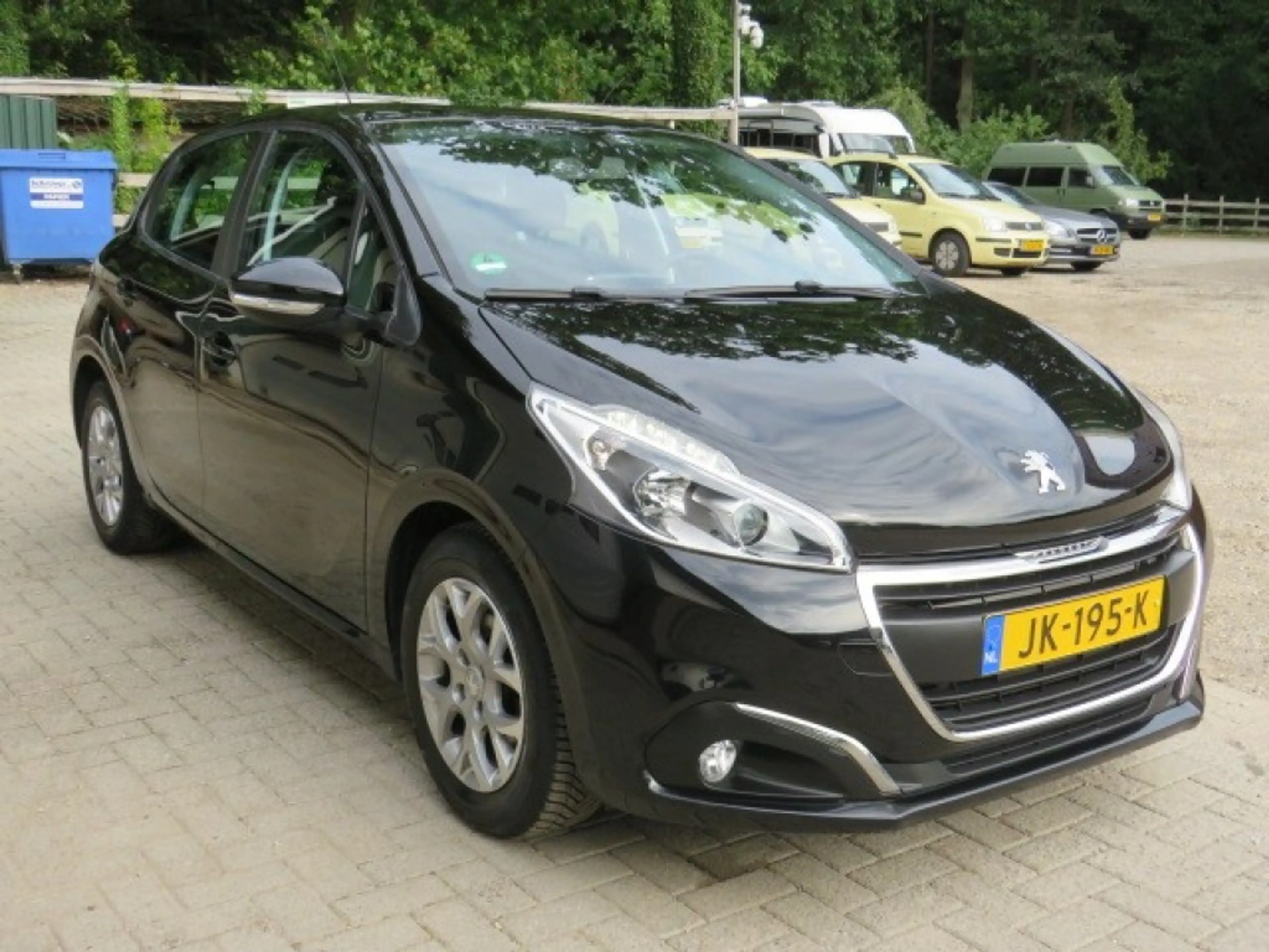 Peugeot 208 1.2 PURET. BLUE LION — photo 7