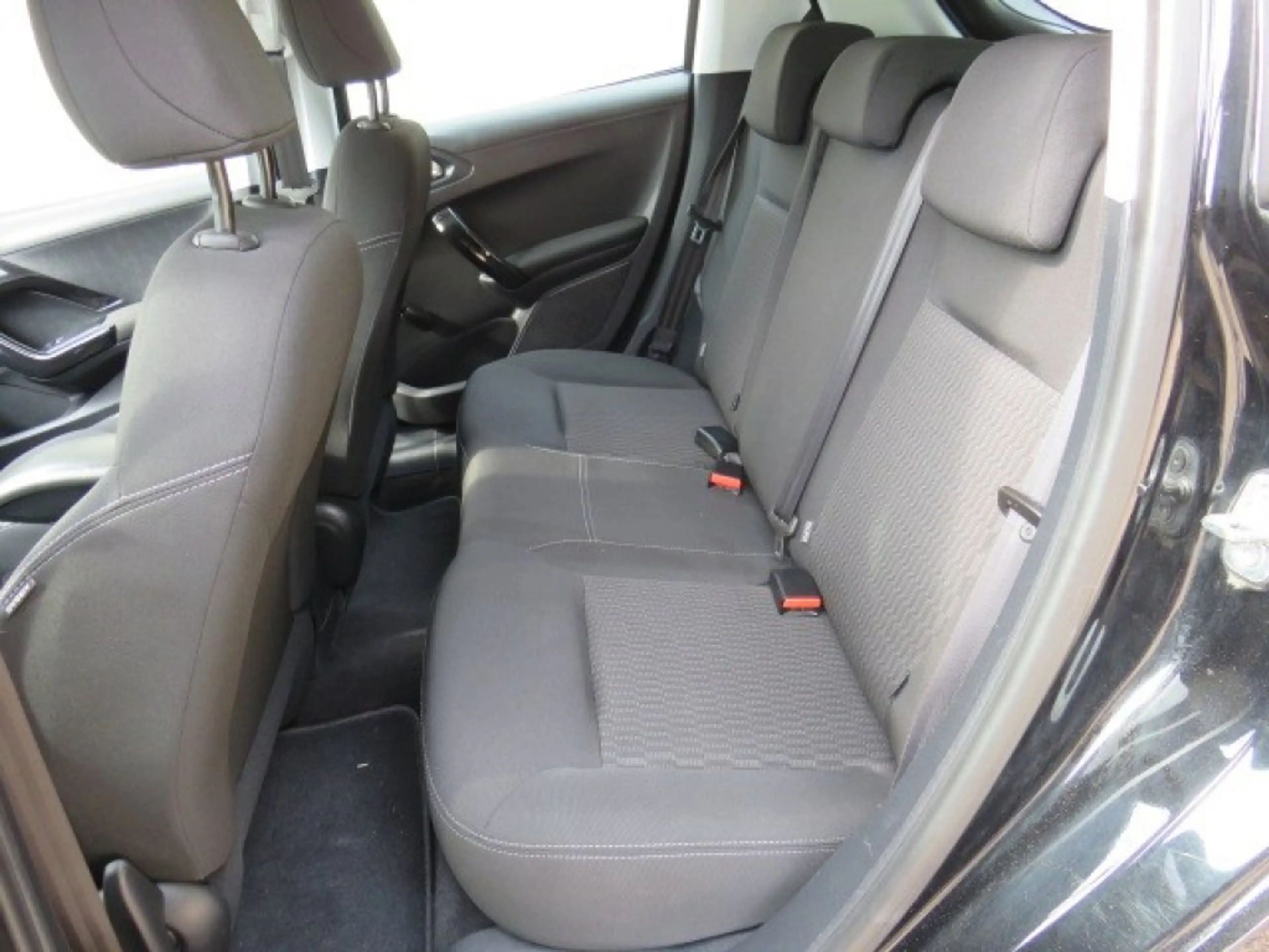 Peugeot 208 1.2 PURET. BLUE LION — photo 15