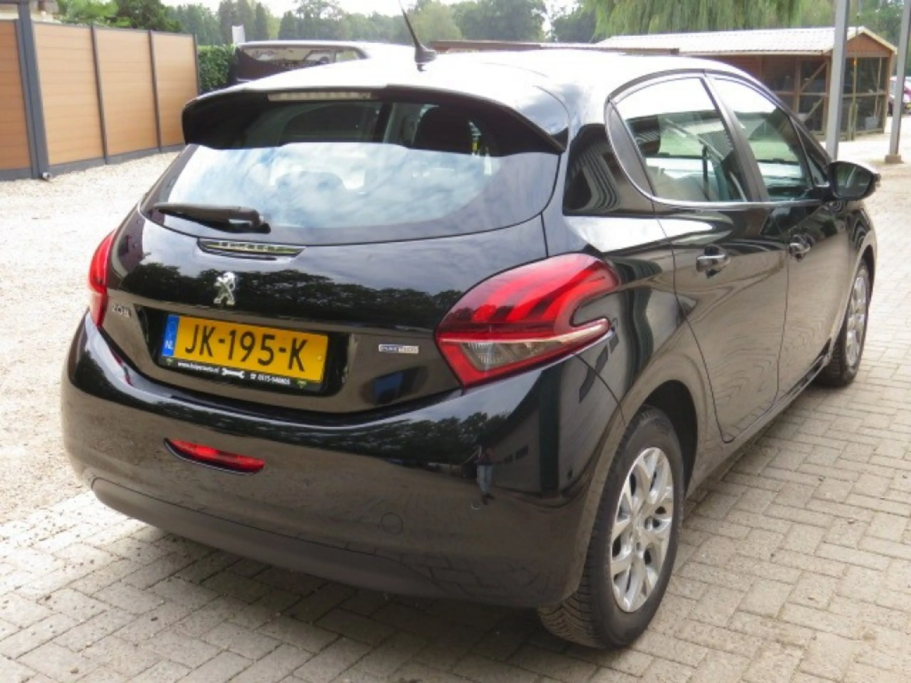 Peugeot 208 1.2 PURET. BLUE LION — photo 6