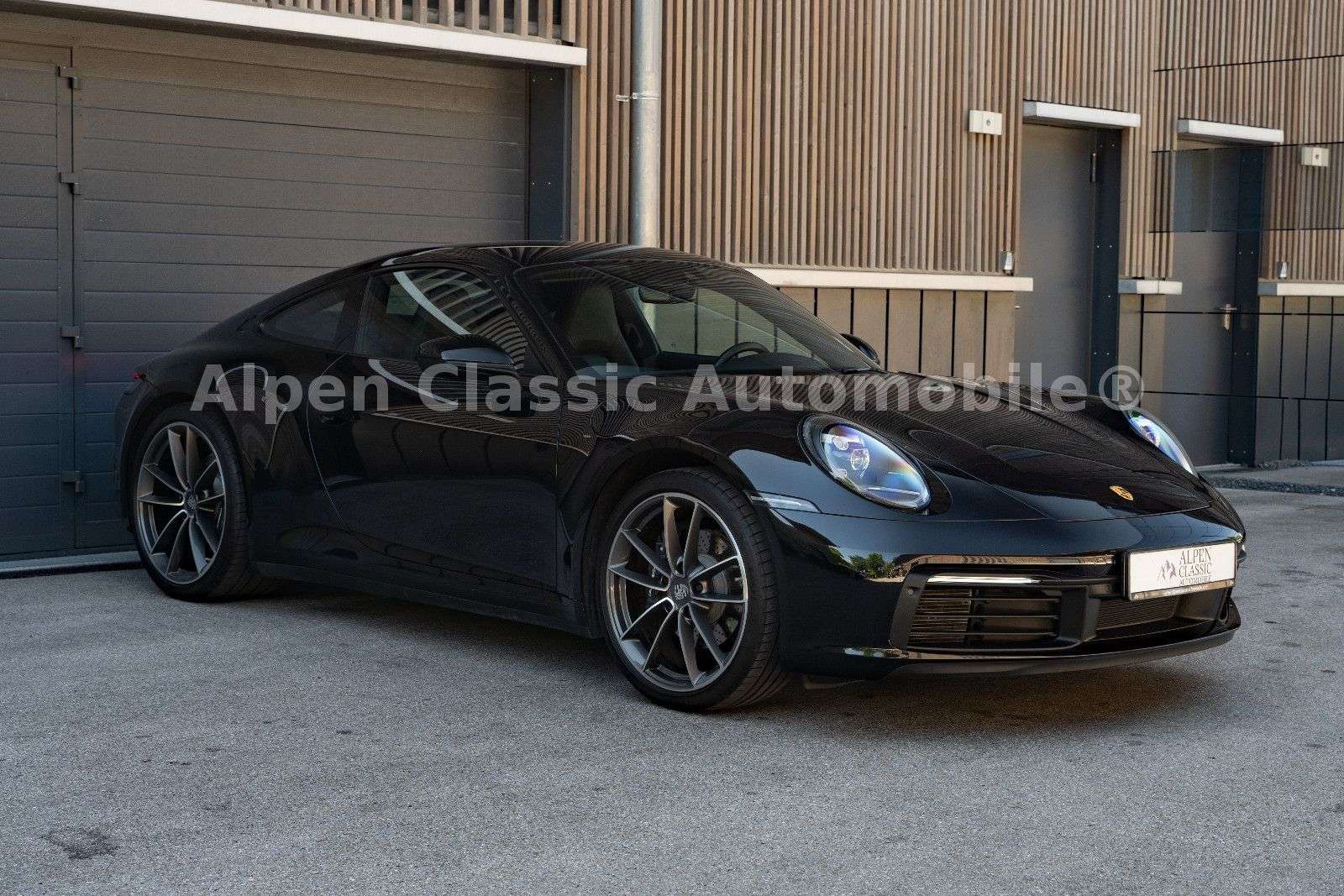 Porsche 992