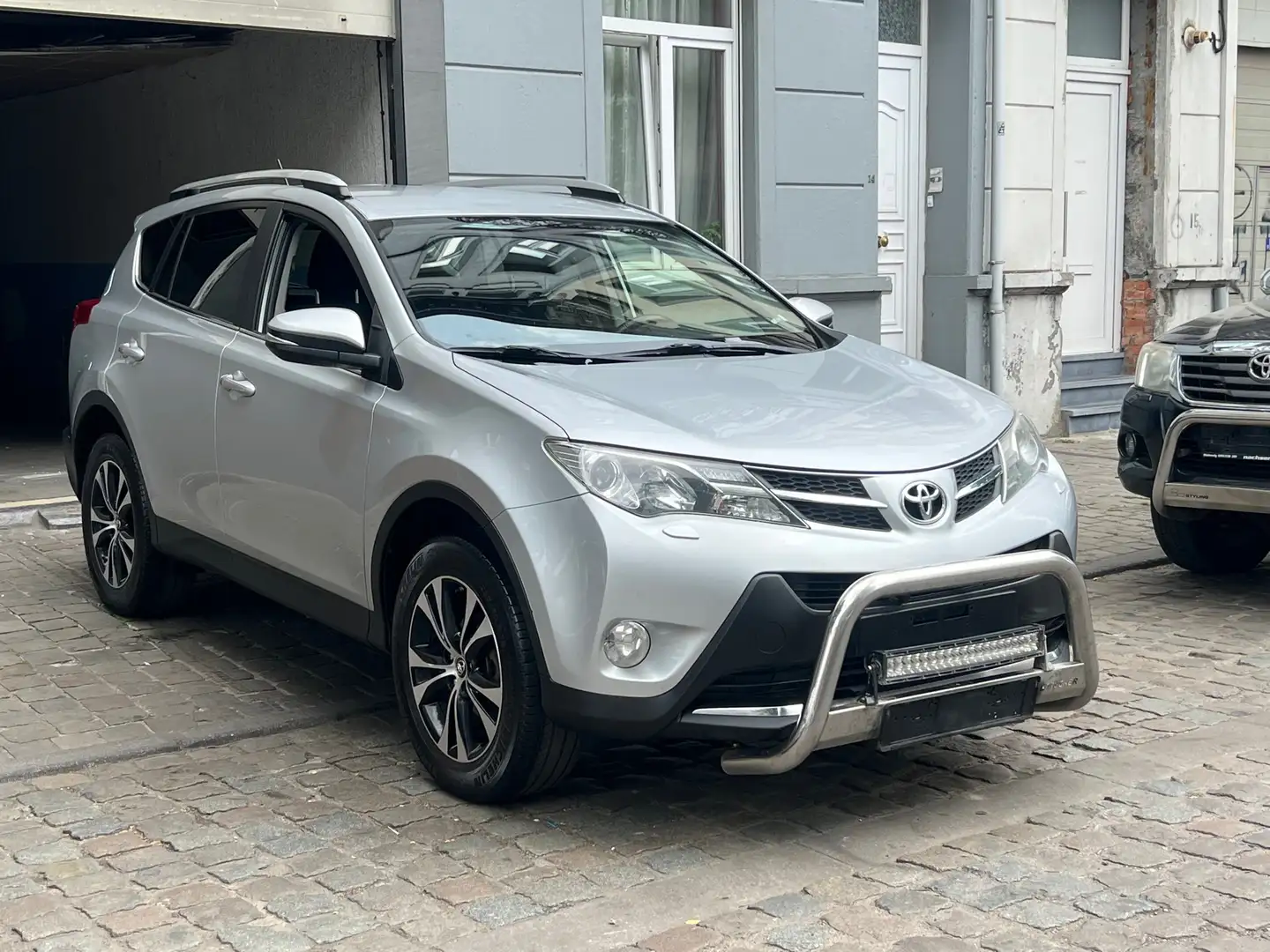 Toyota RAV 4 RAV4 2.0i 4x4 Comfort Grijs - 2