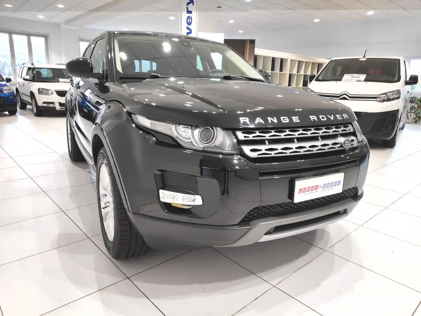 Land Rover Range Rover Evoque Range Rover Evoque 2.2 TD4 5p. Dynamic*4x4*CAMBIO Schwarz - 1